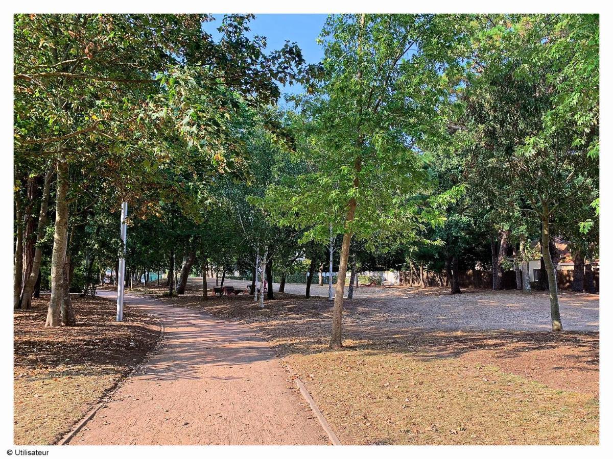 Cabourg, Appartement Plain Pied Avec Terrasse Acces Direct A La Plage Εξωτερικό φωτογραφία