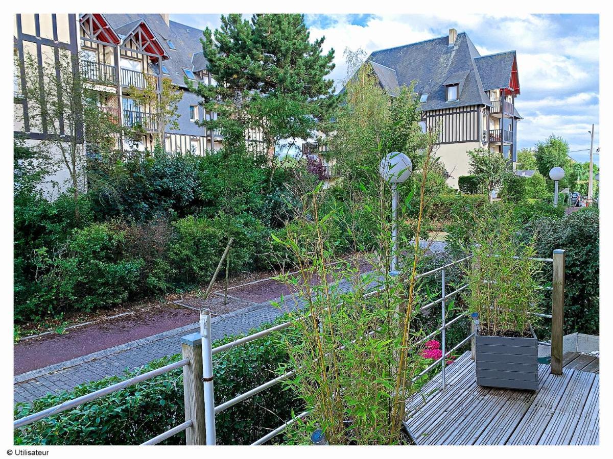 Cabourg, Appartement Plain Pied Avec Terrasse Acces Direct A La Plage Εξωτερικό φωτογραφία